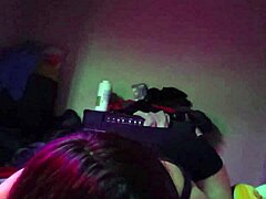 mi esposa baila y chupa rico con su culo