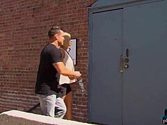 Fit Couple Demands Hot Sex Tape!