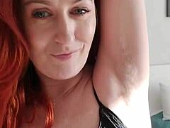 ginnagg shows beauty under skirt with saggy tits