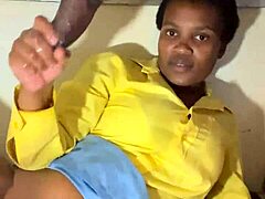 Milking table for lactating tits