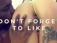 Busty mistress and slave slut share big black cock at gloryhole 😈