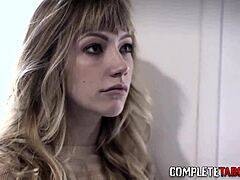 饥渴18+女孩被大鸡巴射精