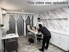 Juan Bustos Voyeur Behind Porn Cock Lick