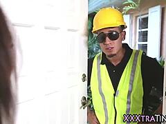 Petite teen 18+ gets facial after handjob 😍