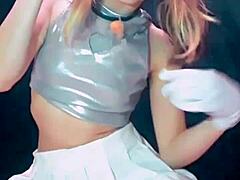 bonneyuwu - 12 13 pee bebo mi orina frasco?