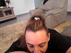 Sexy milf rims guy to cumshot