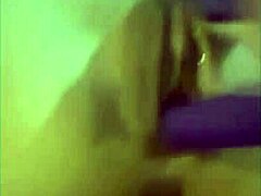 quieres ver como me masturbo con dildo y te doy lechita 😘