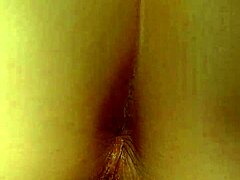 熟妈大胆磨热腾白虎嫩逼