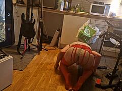 i'm kit willer getting anal gaping in kitchen for big cock cum