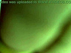 nossa ele meteu tanto no cuzinho e na bucetinha que gozei muito no pau dele sem preservativo