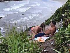 Casal E Flagrado Fazendo Sexo Na Praia Em Sao Paulo 🌊