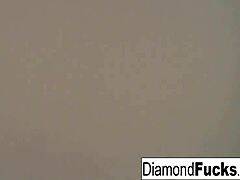 Diamond masturbates her big tits in shower