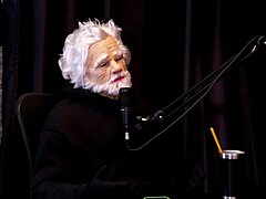 Morena Gostosa STRIPS Showing LINDOS PEITOS And BUCETA APERTADINHA After Talking BOATES And Not Wanting To Be Made BESTA - Alice Vasconcelos On Sheer Red