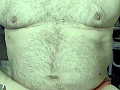 埃兹索萨床上露奶骚浪自拍5月30日