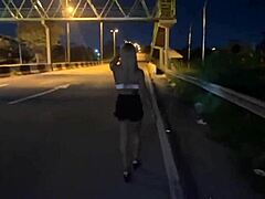Minha ESPOSA Transando na RUA com um DESCONHECIDO pela PRIMEIRA VEZ in Public Outdoor Fucking