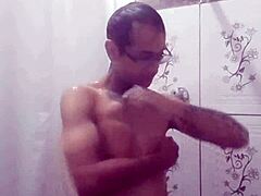 vazou na net me exibindo pra putinha do meu bairro... hoje vou comer essa gostosa 🔥😈