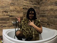 hey, wanna watch milfycalla pee play in bathtub with fur coat and pantyhose 198?