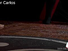 Dominating my slave with the whip in this homemade anal fetish session, so intense! 🖤🔗