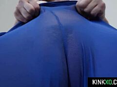 Bootylicious Teen Aubree Valentine Shakes Huge Ass Before Riding Boyfriend Dick.