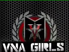 Seductive Penny Pax plays with Lily Labeaus sweet spots