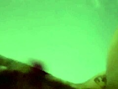 年轻哥伦比亚帅哥酒店阳台浴室双爆射巨屌自撸特写