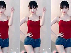 中国妹子骑鸡巴上下猛跳