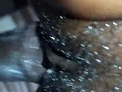 哎，高瘦美琳娜油亮屁股骑大黑巨屌深喉狂干