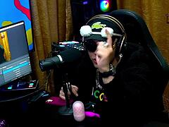 Didy Reis Flaunts Stunning Breasts During Podcast As Ruan Enjoys Them In Outdoor Interview