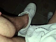 Amatoriale Italiano Features Sborrata in Vacanza with Enormous Cock and Italian Exhibitionist Flashing in Outdoor Public Scenes