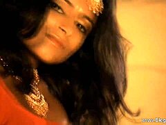 Hey, check out this Arabian princess doing a sensual dance routine