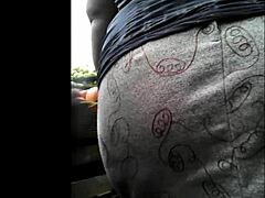 Peruvian Woman Doing Her Shopping