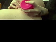 饥渴英国骚货自慰潮吹高潮网络直播