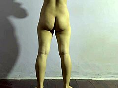 Fine Ass Amateur Girl Workout At Home