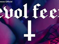 拉丁女神舔吸小脚丫挠痒臣服😈