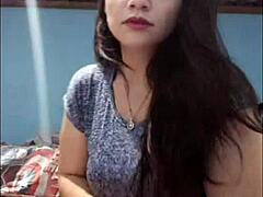 culona de piel blanca shows off her cute ass, but what happens when she dives into rough anal sex action?