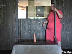 I feel so excited watching this curvy BBW pawg bounce wildly on her big dildo with that fat ass shaking everywhere