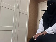 arab milf jasmine without panties
