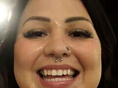 丰满拉丁妹Dessa后台快操颜射美颜爆