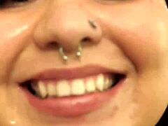 丰满拉丁妹Dessa后台快操颜射美颜爆