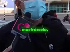 The narrative unfolds as a bold Colombian vendor explores Barranquilla's mysteries, blending community life and family tales in an adventurous journey.