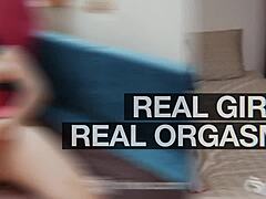 Yanks Redhead Penny Lay Masturbates To Orgasm