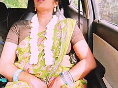 indian beautiful aunty got into dirty talk while fucking the engh boy for a long drive in that cute encounter
