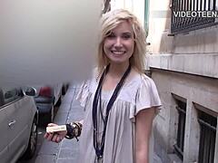 18 year blonde vicky plays with dildo during casting