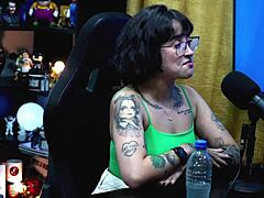 Martina Olivera播客两雷亚尔或神秘礼物