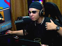 Martina Olivera播客两雷亚尔或神秘礼物