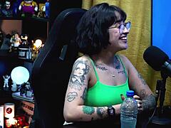 Martina Olivera播客两雷亚尔或神秘礼物