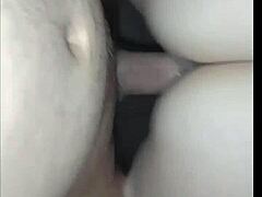 探探惊喜！禁忌岳母楼梯激情做爱超带劲😜