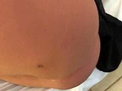 Gostosa Estudante Faz Boquete Fundo Com Sex Toy Em Ação Anal Amadora