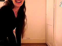 do we gotta share this bed with your best friend crashing family trip