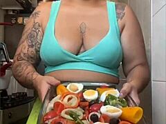 wanna see my tight shorts splitting this wet pussy? 😏